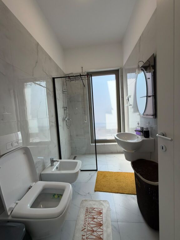 Qera, Apartament 2+1+2, Kompleksi Delijorgji UNA73744
