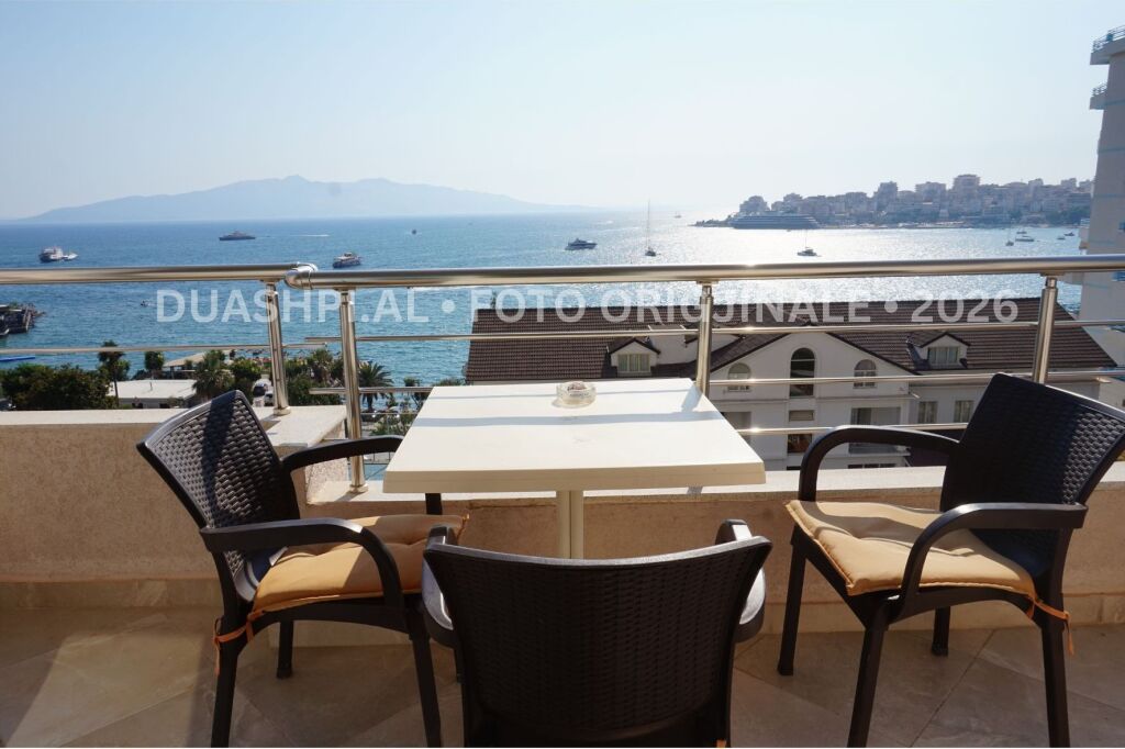 Modern apartment 110 m² with sea view and garage – Sarandë