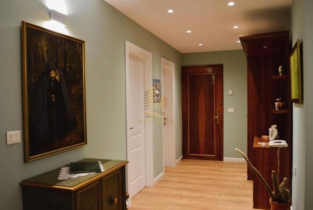 Qira, Apartament 2+1+Blk , Rruga Kavajes, 800 Euro/muaj