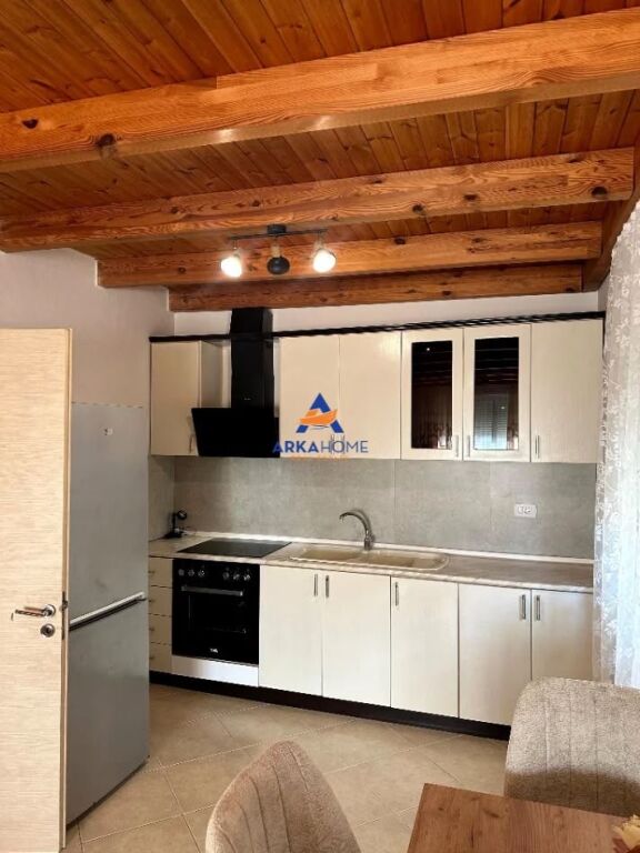 APPARTAMENTO DUPLEX 2+1+VERANDA IN AFFITTO "RRUGA SHEFQET KUKA, FRESK" 50.000 LEKE