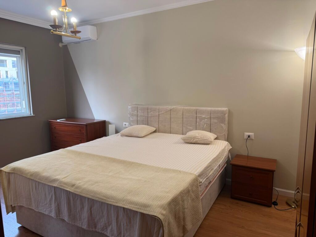 Apartament me qira 1+1 Kika 1 , Komuna Parisit