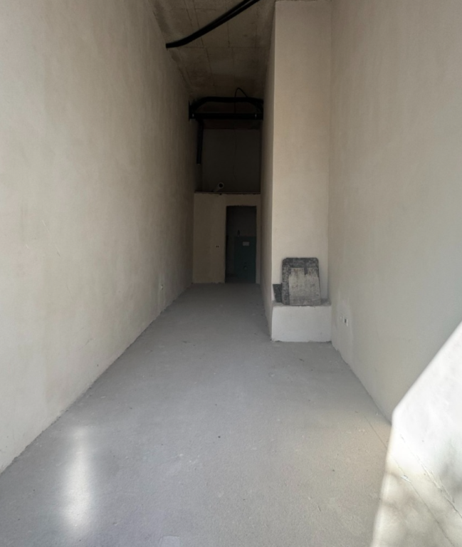 Business premises for rent at Galeria Roma, Kavaja Street  