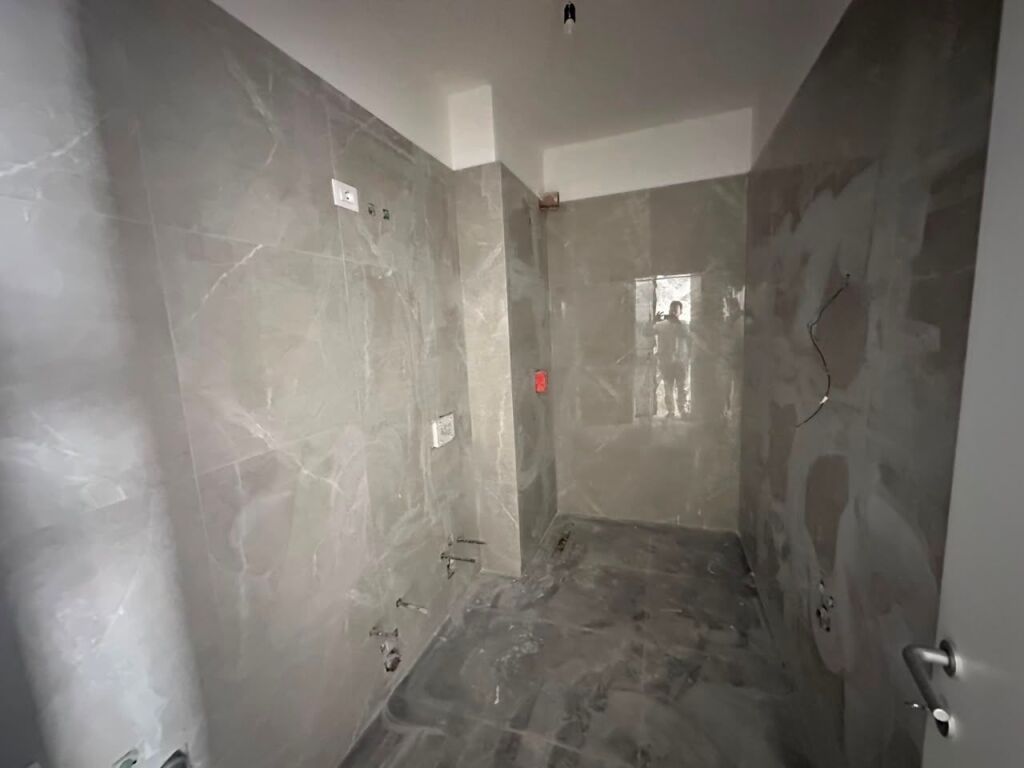 Shitet, Apartament 1+1, Tirana Entry 2, Tiranë