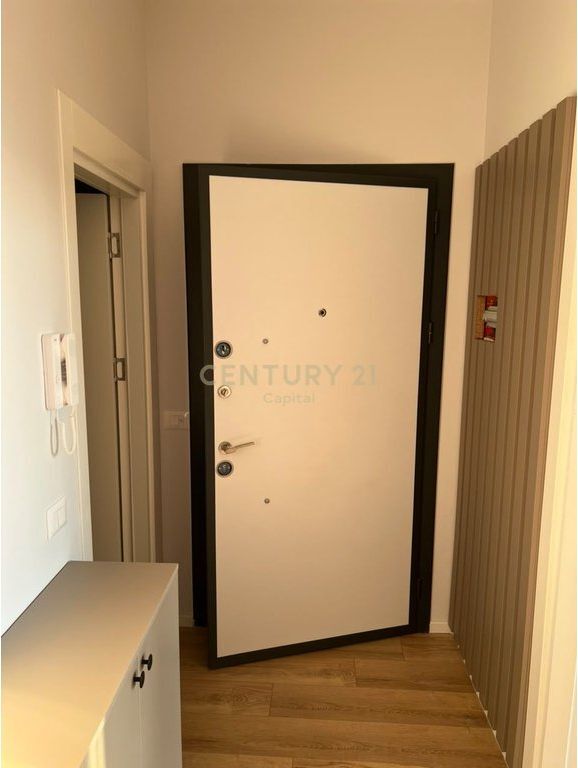 Appartamento 1+1 di lusso in affitto vicino a SPAK, edificio nuovo! 650 € /Mese 60.000 Lek /Mese