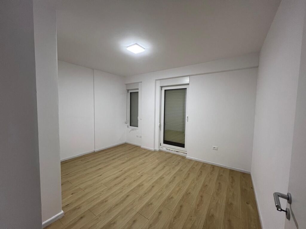 VILË MODERNE ME QIRA