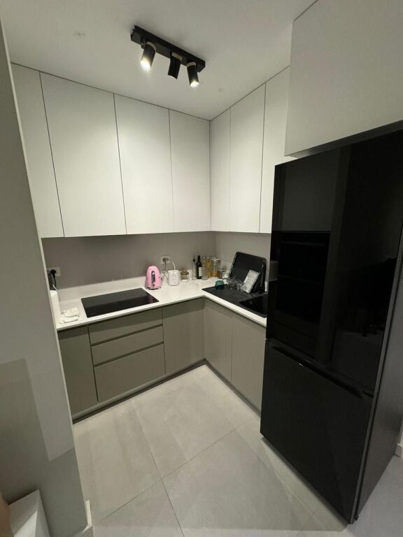 Shitet Apartament 2+1