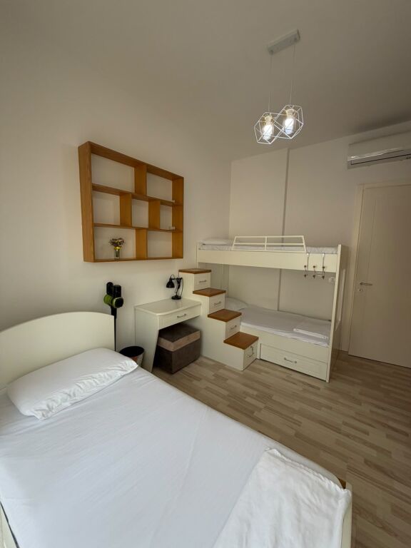 Qera, Apartament 2+1+2, Kompleksi Delijorgji UNA73744