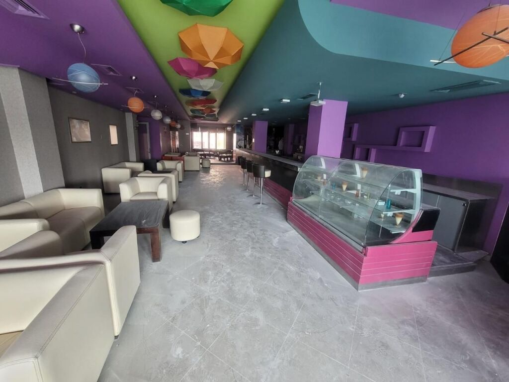 LOCALE COMMERCIALE IN VENDITA A VOLLGA DURRES