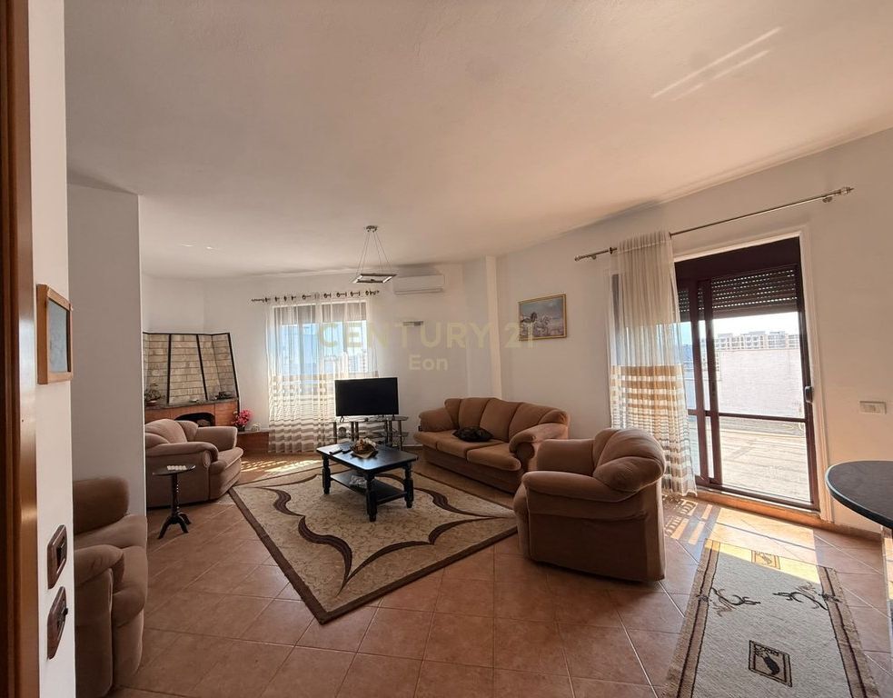 Apartament 1+1 Me Qira në Ish Rajoni i Policisë, Durrës !
