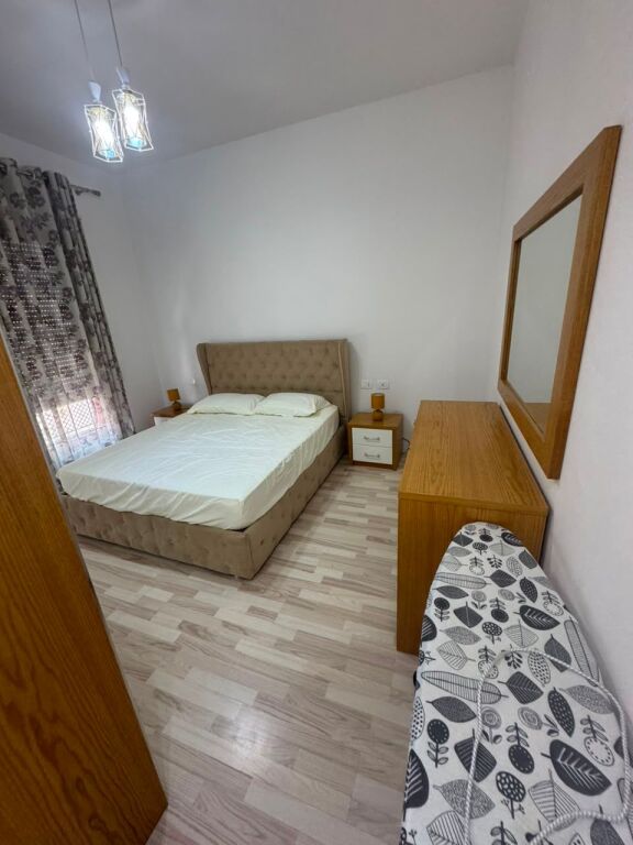 JEPET ME QIRA – 2+1+2 TEK KOMPLEKSI DELIJORGJI
