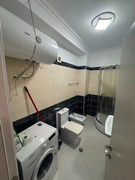 Jepet me qira apartament 2+1+post parkimi ne Selite! 650 € /Muaj 65,000 Lekë /Muaj
