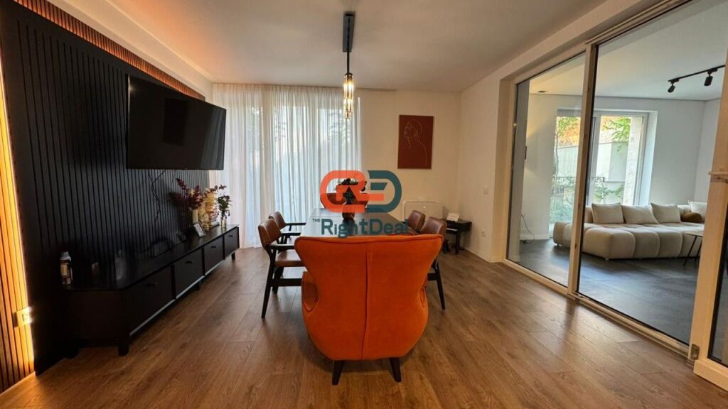 Tek Secret Garden 2, Shitet Super Apartament 2+1+2 Me Oborr!!