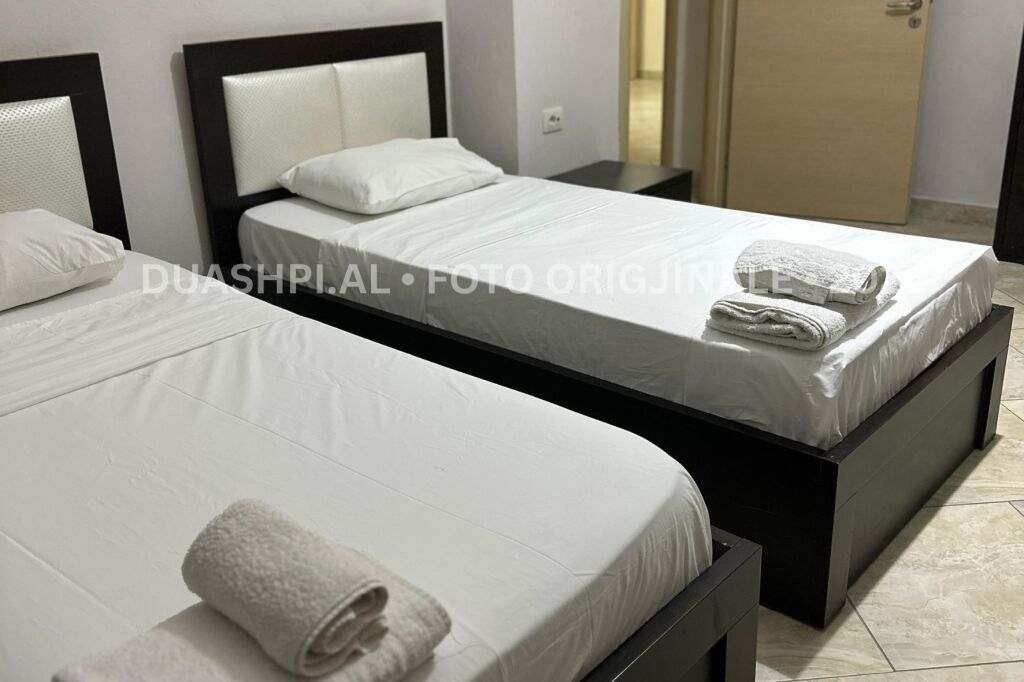 Modern apartment 110 m² with sea view and garage – Sarandë