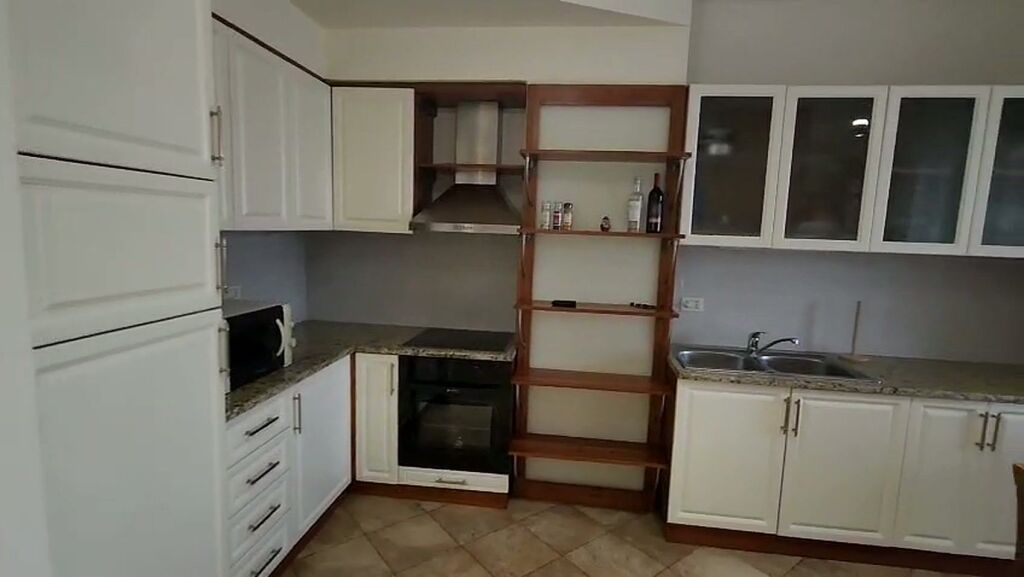 APARTMENT 2+1 1,500 EURO UNIVERSITY BOOK