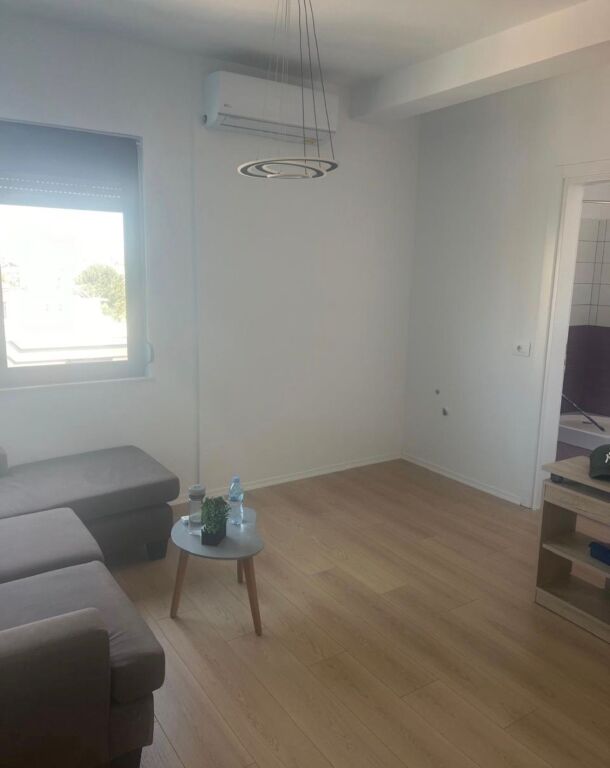 Dritan Hoxha St., near Casa Italia, a 1+1 apartment for rent! 40,000 Lek