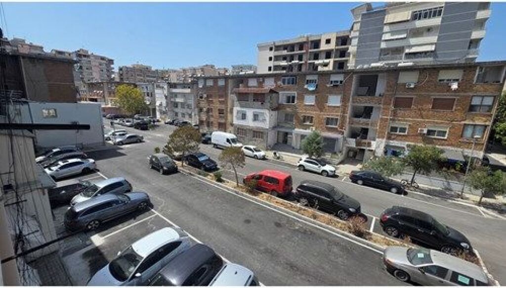 Apartament 1+1 me qera tek Albano&amp;Romina,Vlore