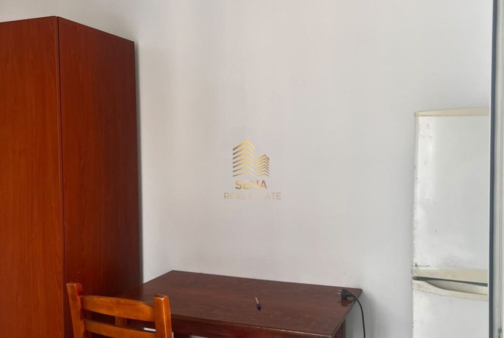 Qira, Garsoniere, Tregu Elektrik, 25.000 Leke/muaj