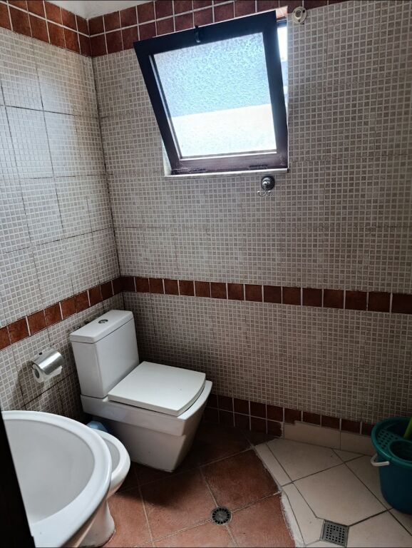 Affitto | Shtëpi private 2 + 1 | Spitali Amerikan 2 | 420 €/mese