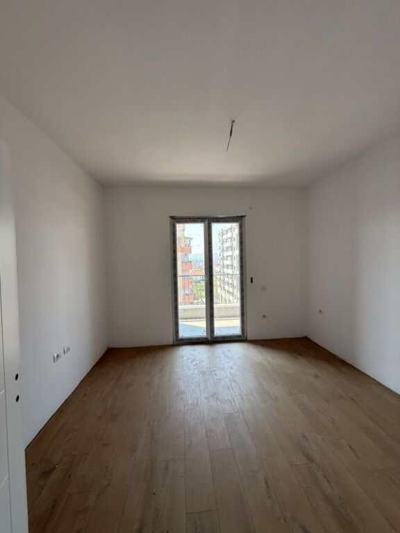FOR SALE APARTMENT 2+1 – KAMËZ, AT RRETHI I ULLIRIT