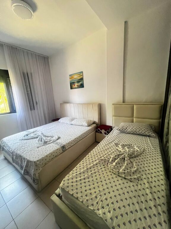 JEPET ME QERA APARTAMENT 1+1 ZONA E FRIGORIFERIT,PLAZH, DURRES
