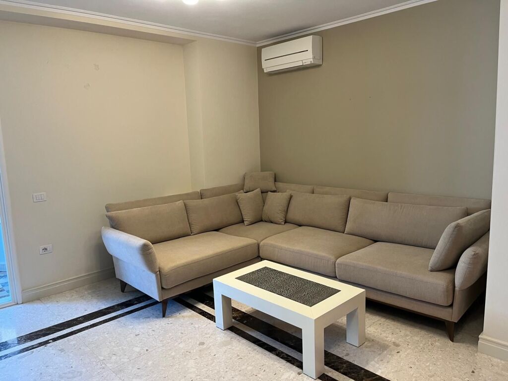 APARTAMENT 1+1 ME QIRA VJETORE | LUNGOMARE, VLORË 🌊🏡