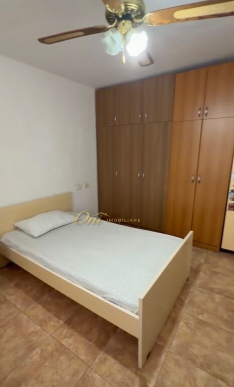 SIRI KODRA, APARTAMENT PER QERA 1+1