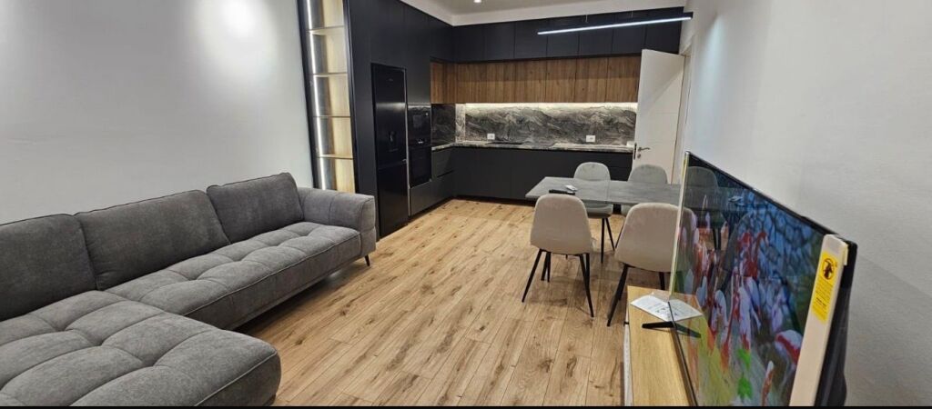 5-Maji, apartment 2+1+2WC for rent!