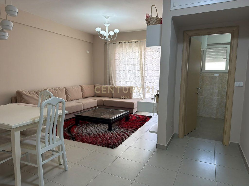 Apartment 2+1+2 For Rent in Botanical Zoological Garden, Tirana - 650€ | 102 m² 650 € /Month 60,000 Lek /Month