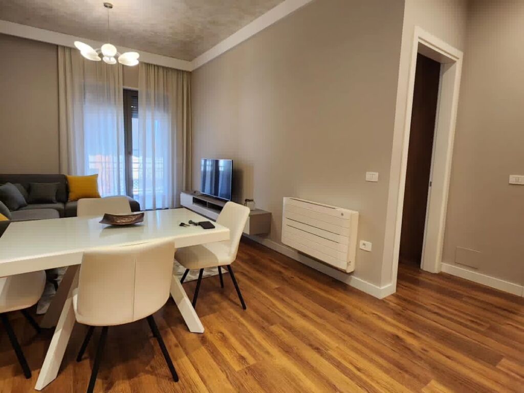 Apartament 1+1 me qira kompleksi Delijorgji