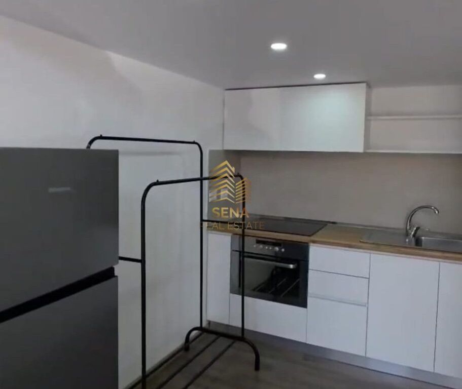 Affitto, Duplex, Via Ali Demi, 40.000 Lek/mese