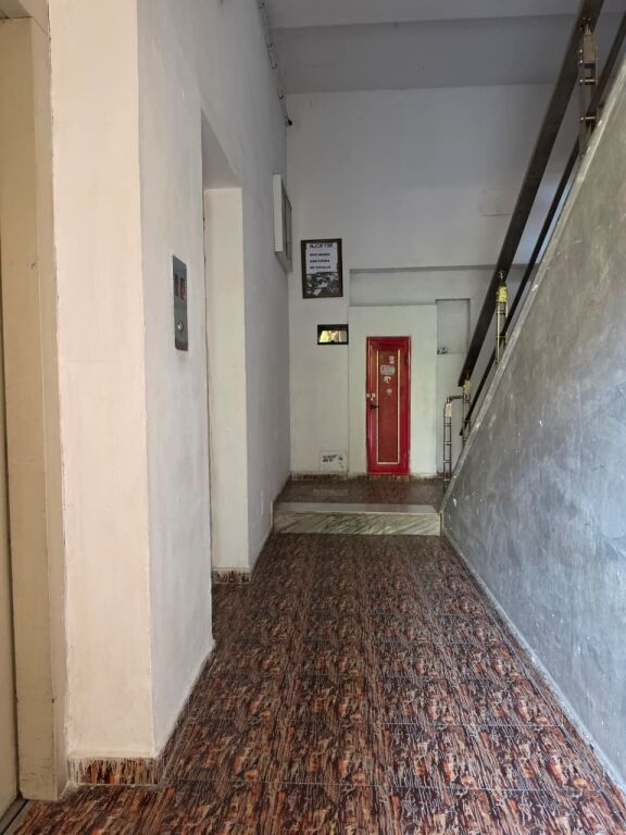 🔥 FOR SALE: 3+1+2 BATHROOMS 📍 Zogu i Zi - Kryqi i Kuq | (Perfect Layout) Building from 2013 • Excellent Location 💥 240,000 Euro