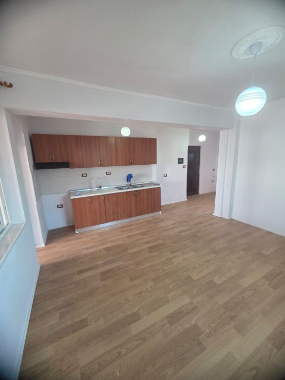 2+1 Apartment For Sale near the Hospital, Durres!