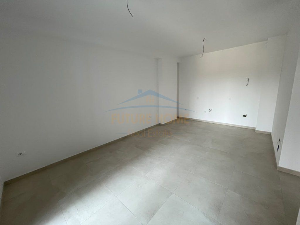Affitto, Appartamento 1+1, Residenza "Jordan", Via Jordan Misja, Tirana .
