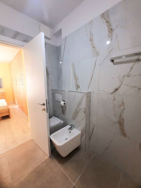 Apartament me qera 2+1+ 2 Univers City