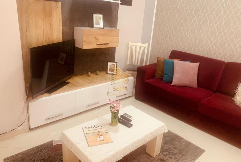 Affitto, Appartamento 1+1, Via Kavaja, 50.000 Leke/mese