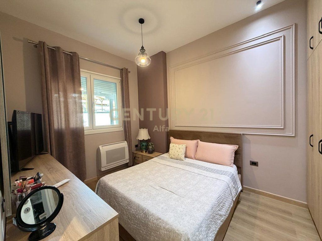 Apartment 2+1 for sale at Dry Lake, Peti Street (not in the upper mountainous area)
