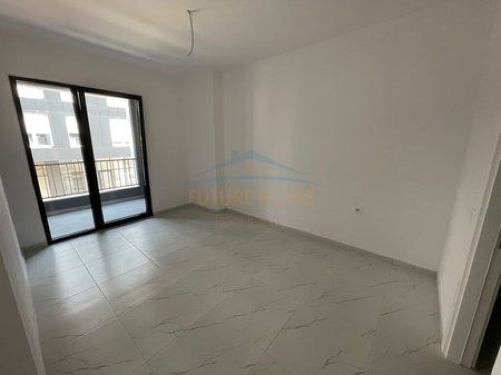 Affitto, Appartamento 2+1+2, Residenza "Jordan", Via Jordan Misja, Tirana.