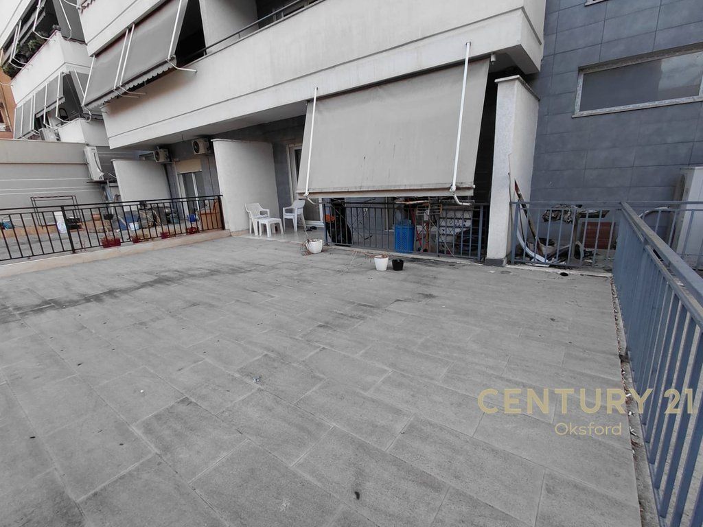 SHITET APARTAMENT 1+1 + VERANDË – KOMUNA E PARISIT, TE DA CAPO