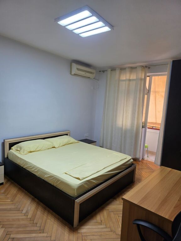 Apartament me qira në Ish Bllok