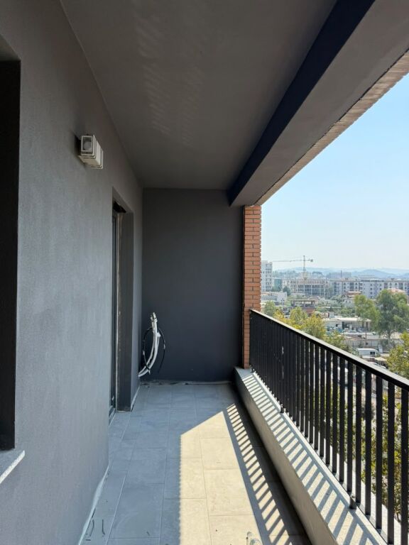 FOR SALE APARTMENT 2+1 – KAMËZ, AT RRETHI I ULLIRIT