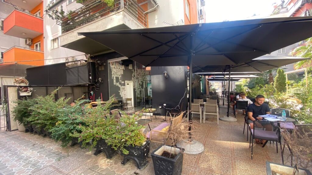 Rent | Ambjent Biznesi | Rruga Jordan Misja | 1000 €/month