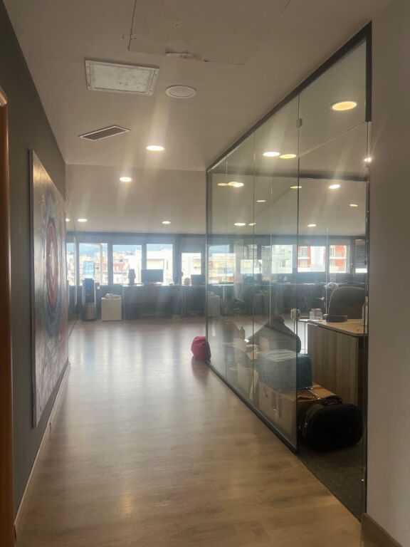 🏢✨ Ufficio Premium in Affitto | Via Elbasan ✨🏢