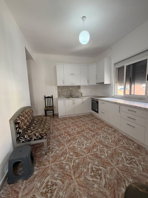Apartment 3+1+3 for rent at the Beach