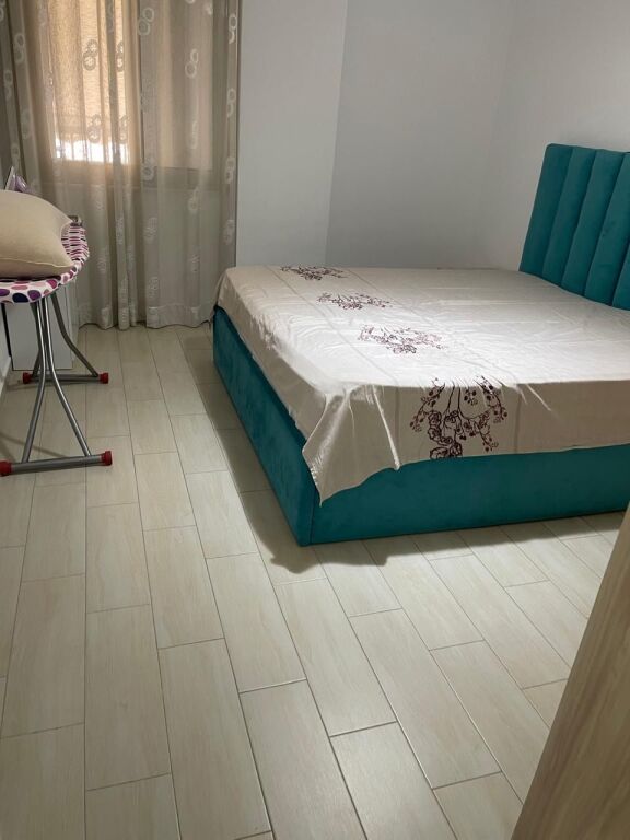 Apartament 1+1 me qera tek komuna parisit prane niku construction