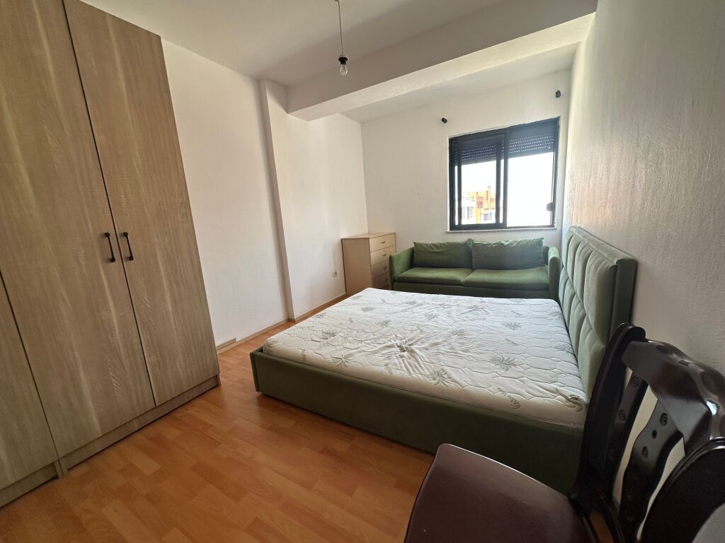 Apartament 1+1 me qira te Ish Stacioni i fundit te Tiranes se Re