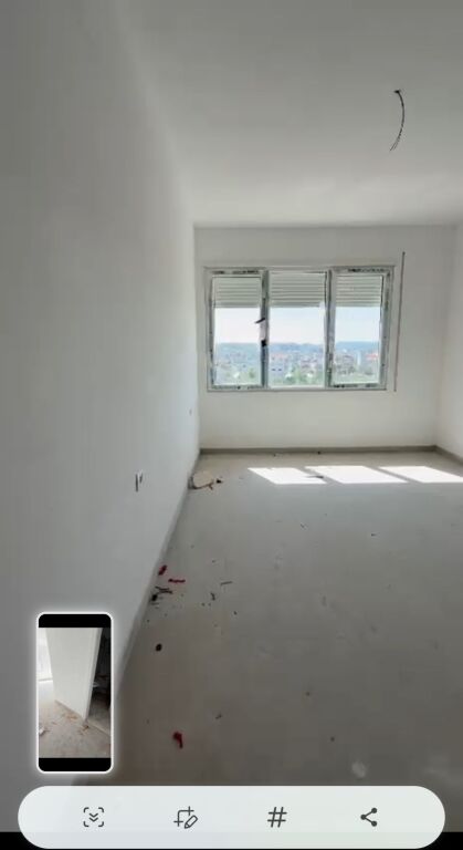 Shitet Apartament kamez 121.000€