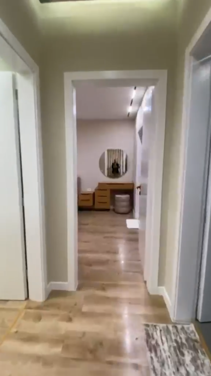 Jepet Apartament Me Qera 2+1 tek Liqeni i Thate