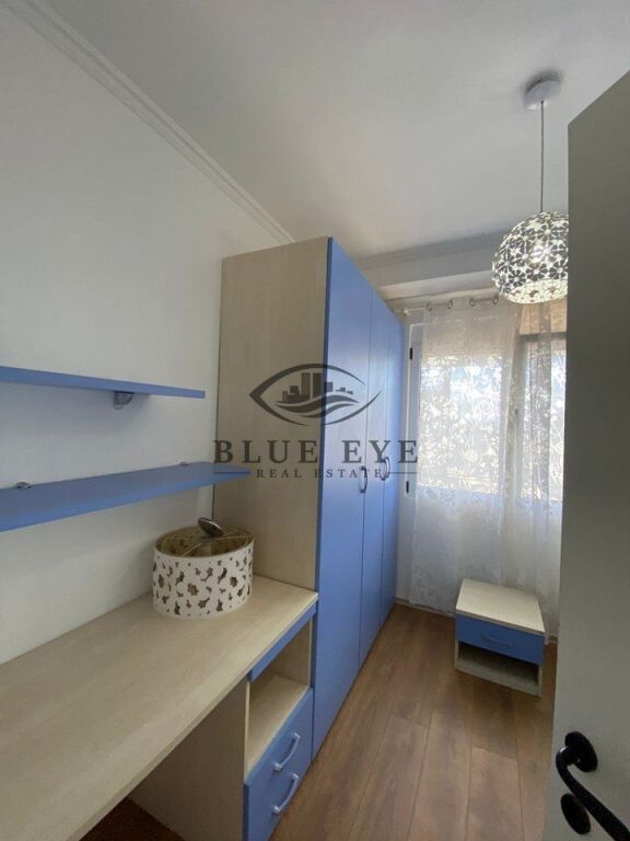 APARTAMENT 3+1 PËR SHITJE – ISH URT, DURRËS