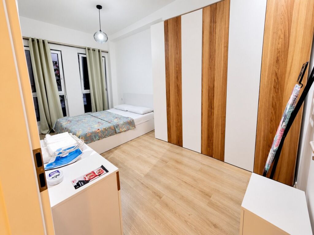 Apartament 1+1 per qera 21 Dhjetori !