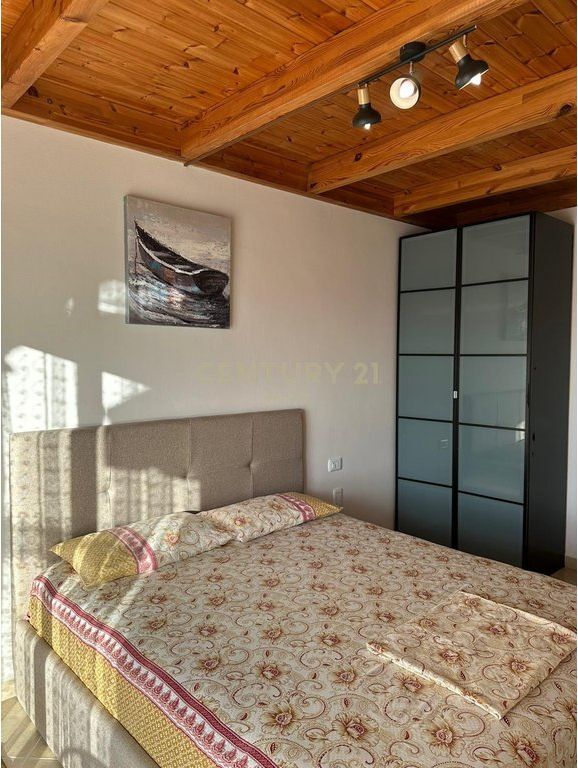 DUPLEX FOR RENT IN THE FRESKU AREA - 50000 ALL 550 € /Month 50,000 Lek /Month